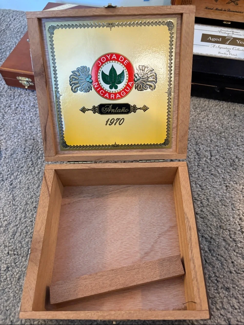 Assorted 7 Cigar Boxes - Brown Multi